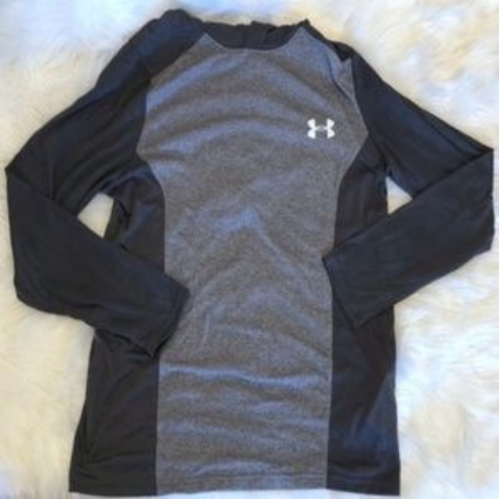 ❌SOLD❌Under Armour Performance Heat Gear Hoodie - Picture 4 of 7